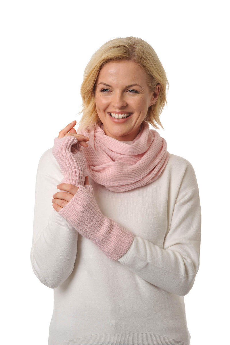 Adorawool Snood - Ribbed Design in Cashmere Merino - Pale Pink